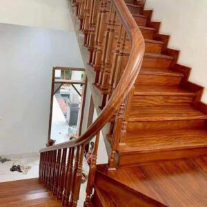 Cầu Thang Gỗ TG01